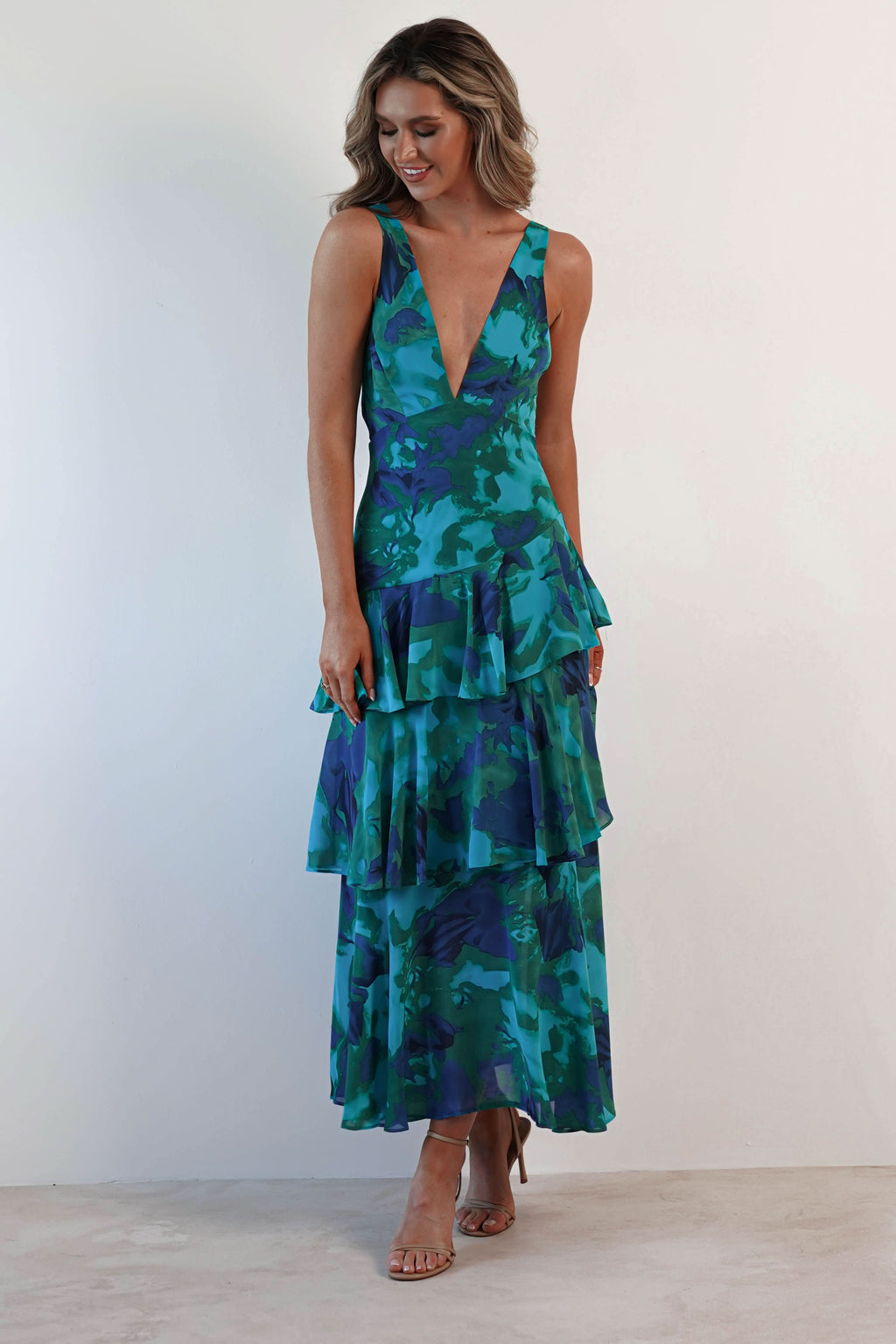 Eva | Vestido midi con volantes