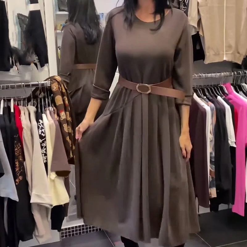 Mara – Vestido casual con escote redondo