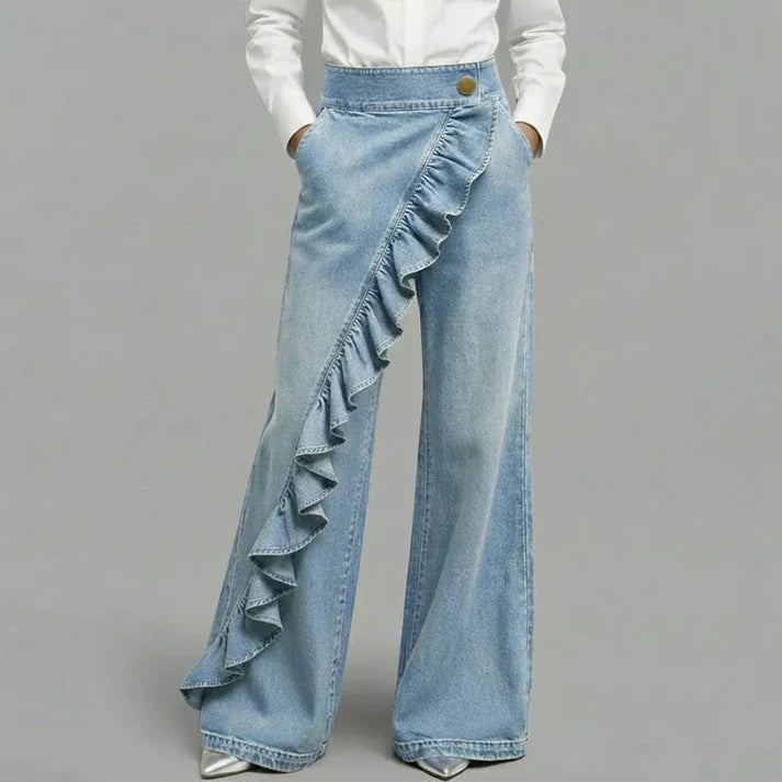Violeta - Pantalones vaqueros asimétricos con volante y pierna ancha